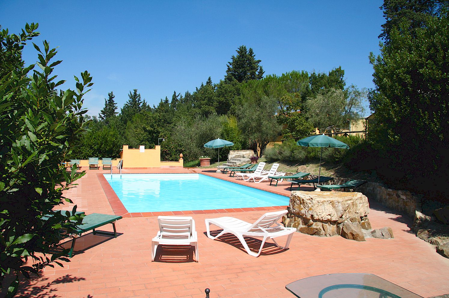 vacation rental agency in Tuscany