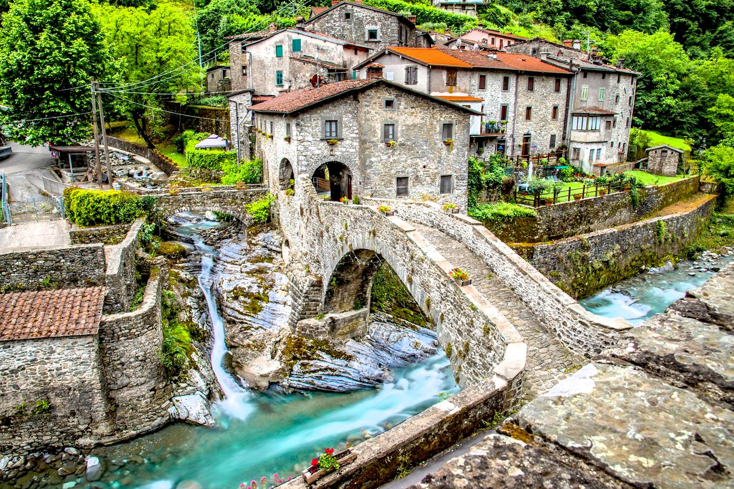 Il Ponte Colandi at Fabbriche di Vallico, Province of Lucca