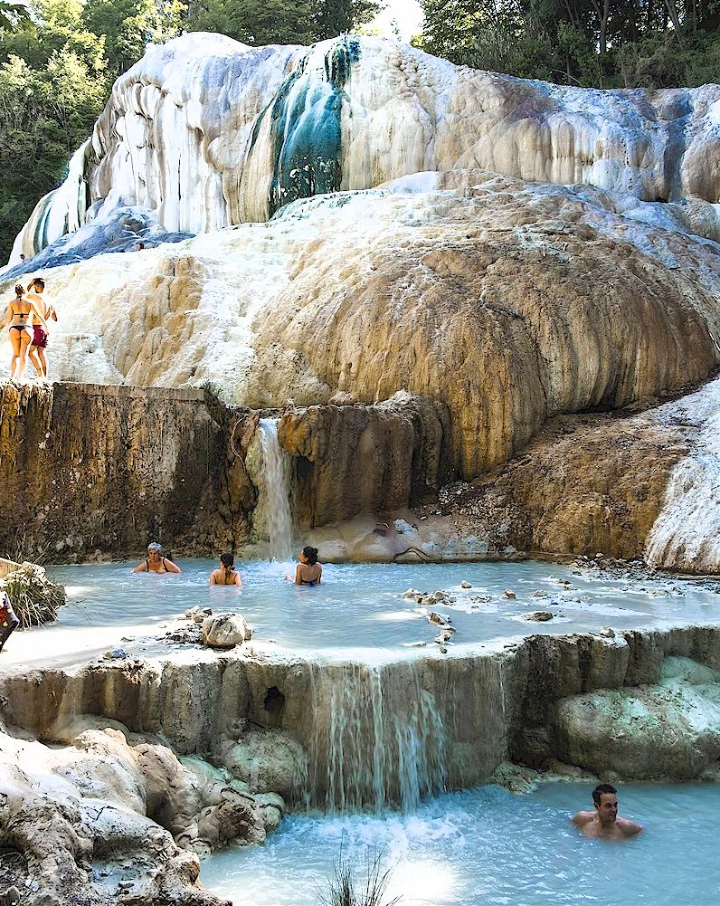 Bagni di San Filippo calcium terraces