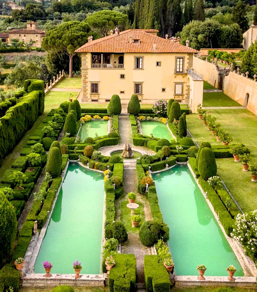Villa Gamberaia and its gardens