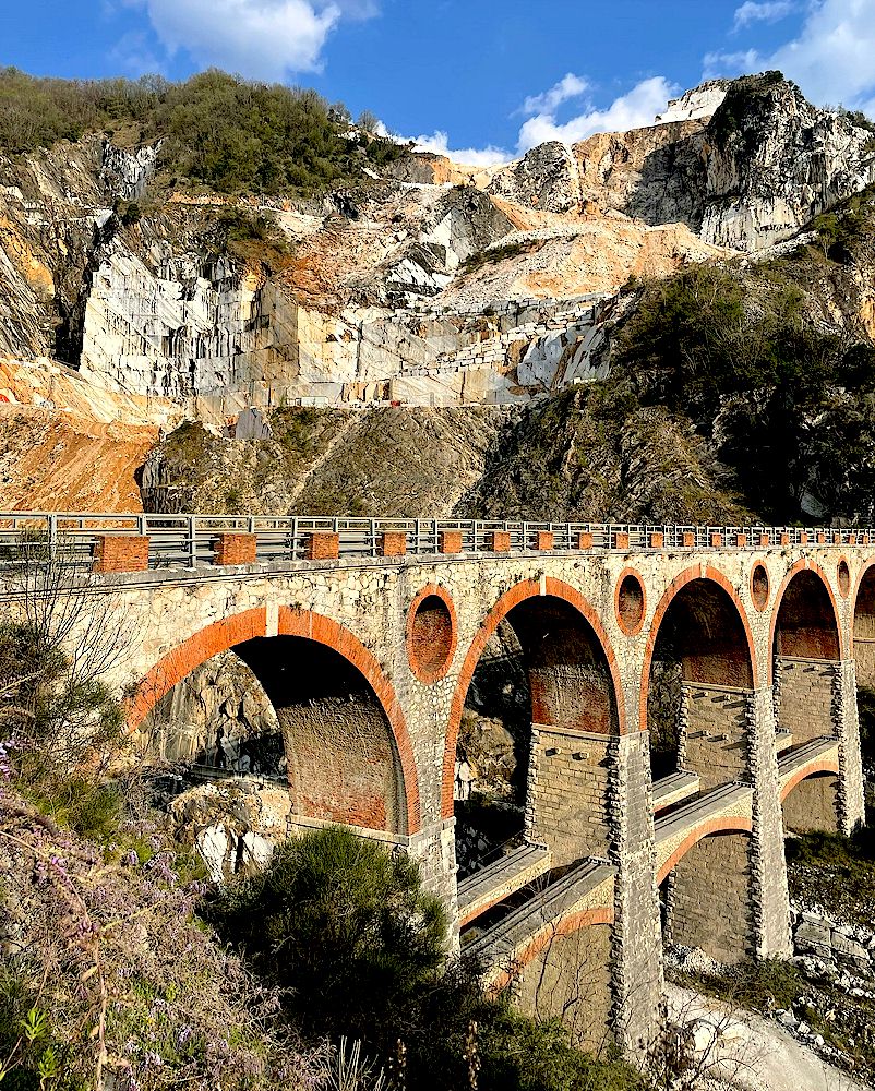 Ponti di Vara, Carrara